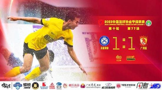 本赛季至今，奥斯梅恩为那不勒斯出战17场比赛，贡献8粒进球和3次助攻。
